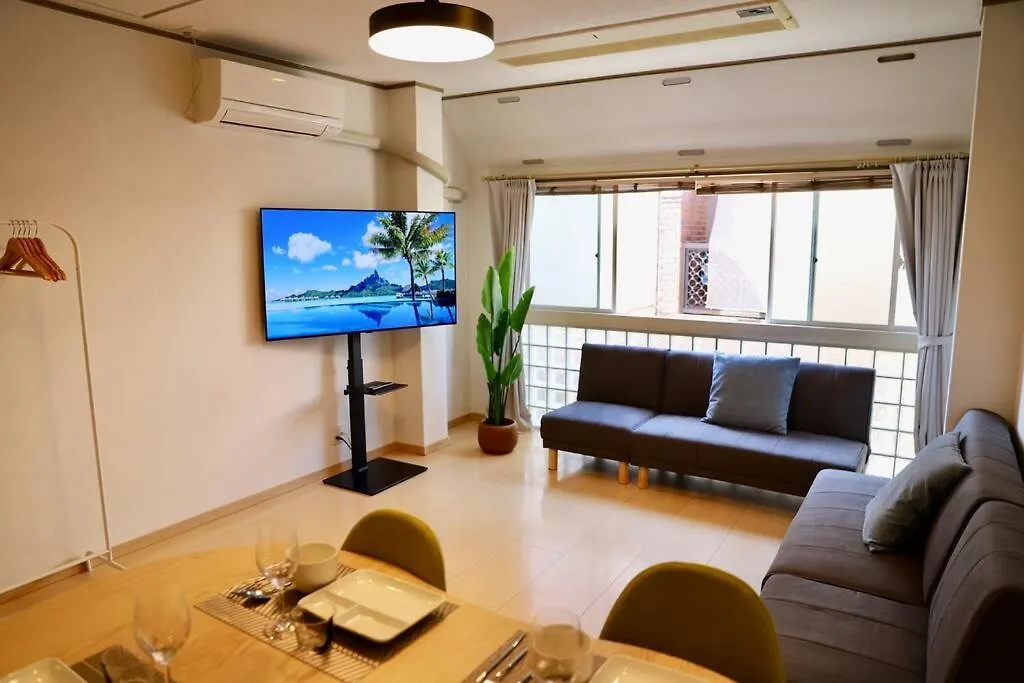 Appartement 鶴橋駅徒歩4分/道頓堀・なんばへ地下鉄4分/広々スペース3階戸建て貸切 à Ōsaka