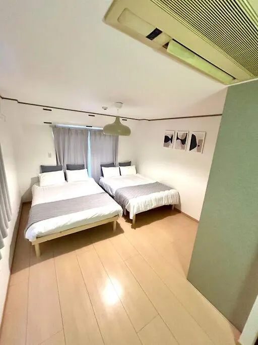 Appartement 鶴橋駅徒歩4分/道頓堀・なんばへ地下鉄4分/広々スペース3階戸建て貸切 à Ōsaka