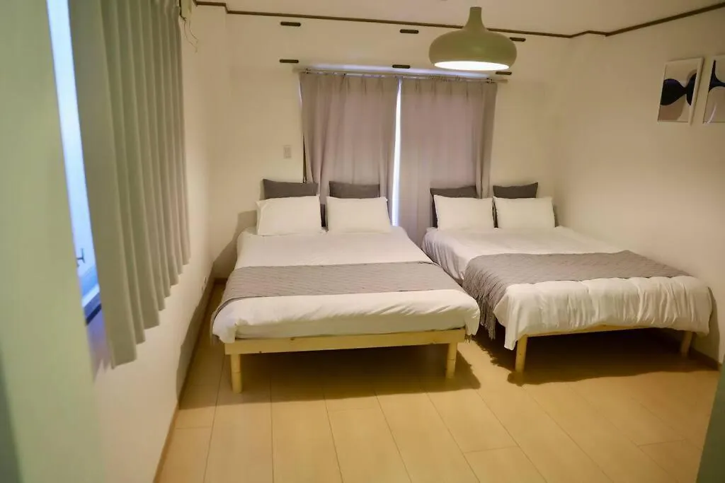 Appartement 鶴橋駅徒歩4分/道頓堀・なんばへ地下鉄4分/広々スペース3階戸建て貸切 à Ōsaka
