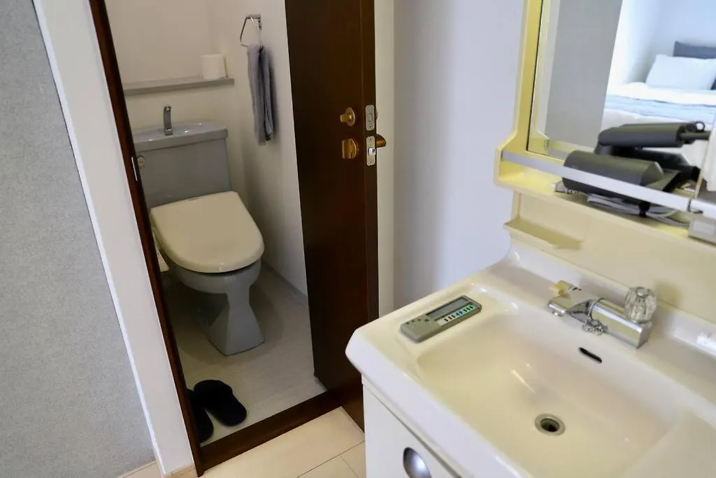Appartement 鶴橋駅徒歩4分/道頓堀・なんばへ地下鉄4分/広々スペース3階戸建て貸切 à Ōsaka